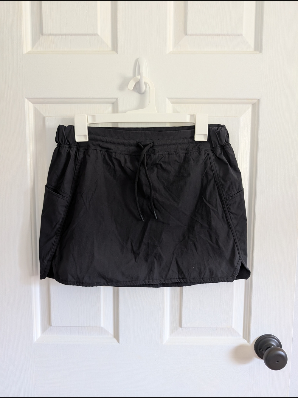 Te Verde Women's Black Skort with Drawstring Waist Small
